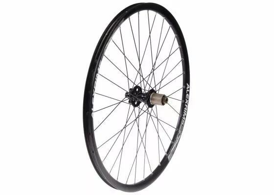 Alexrims Takakiekko 27,5" - 25-584, 6-pultti Kiinnitys, Läpiakseli